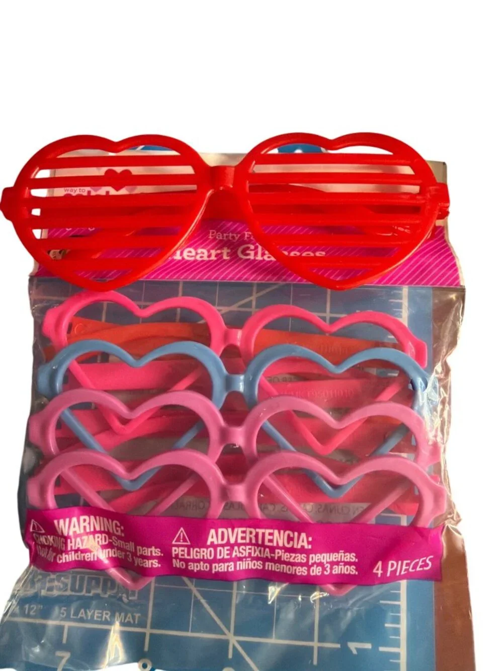 Heart Shaped Party Favor Glasses Slotted Design 7 Pairs Plastic Cosplay New